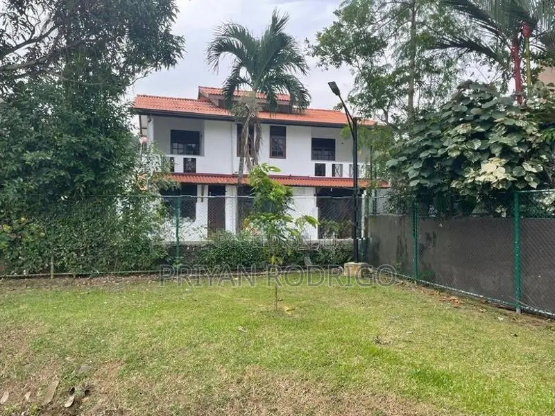 Delkanda - Nugegoda 02 Storied House on 17 Perches of Land for Sale