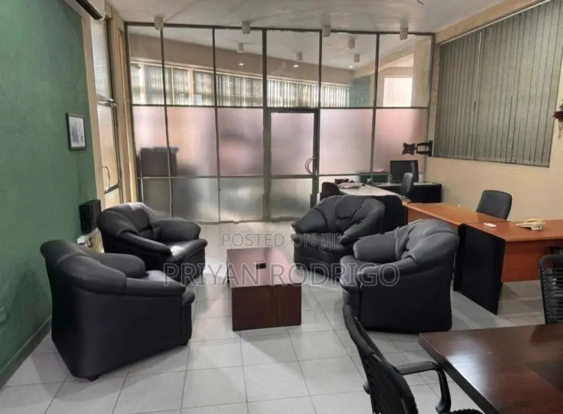 COMMERCIAL BUILDING FOR SALE IN COLOMBO 13