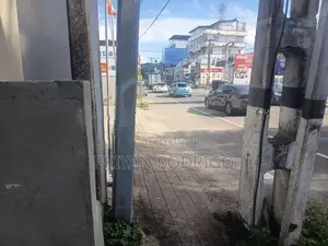 Nawala Koswatta 16.5 Perches of Land with an Old House for Sale