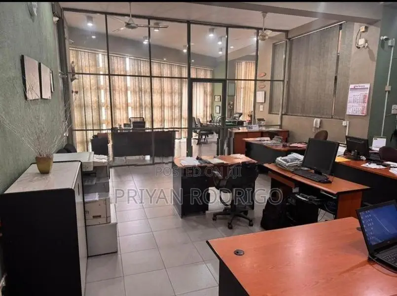COMMERCIAL BUILDING FOR SALE IN COLOMBO 13