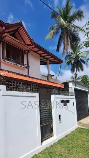 Delgoda Weliweriya Two Storey Luxury House for Sale