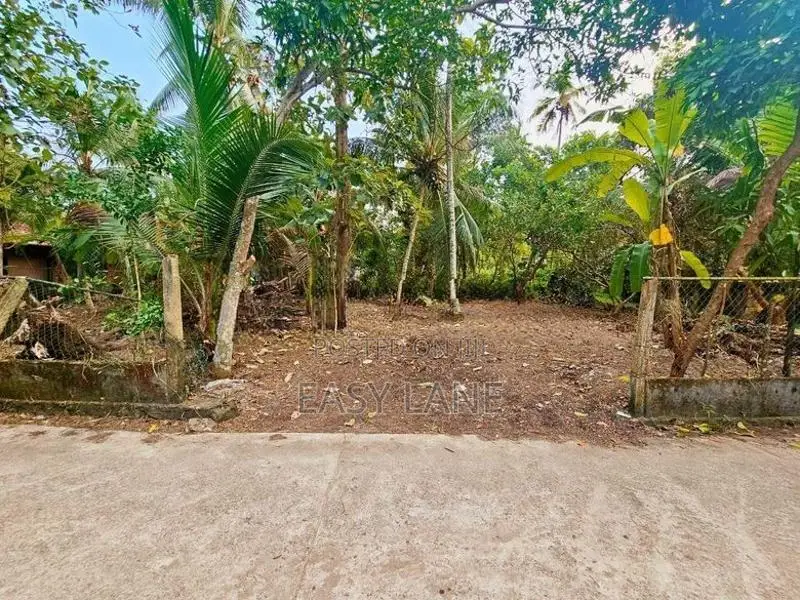 ගම්පහ – මාකෙවිටින් සුපිරි නේවාසික ඉඩමක් / RU 11161