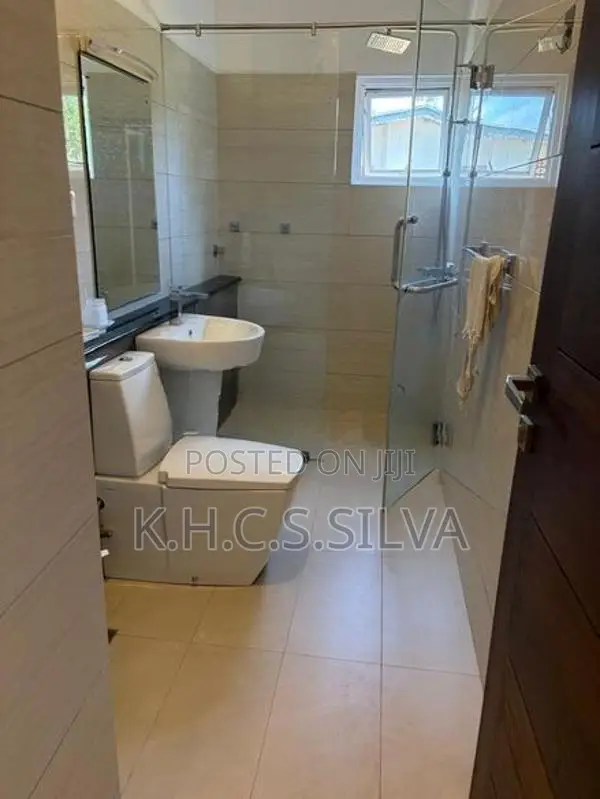 Luxury Studio Type 2 Bedrooms Beautiful Apartment Ethul Kotte