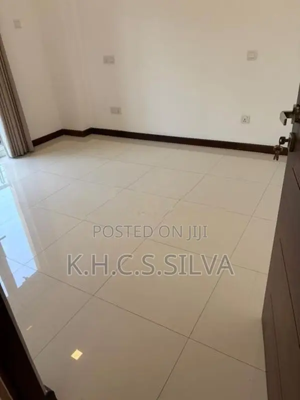 Luxury Studio Type 2 Bedrooms Beautiful Apartment Ethul Kotte