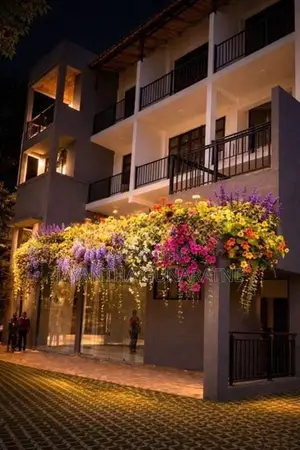 15 Rooms Hotel for rent in Ella