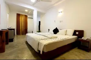 15 Rooms Hotel for rent in Ella