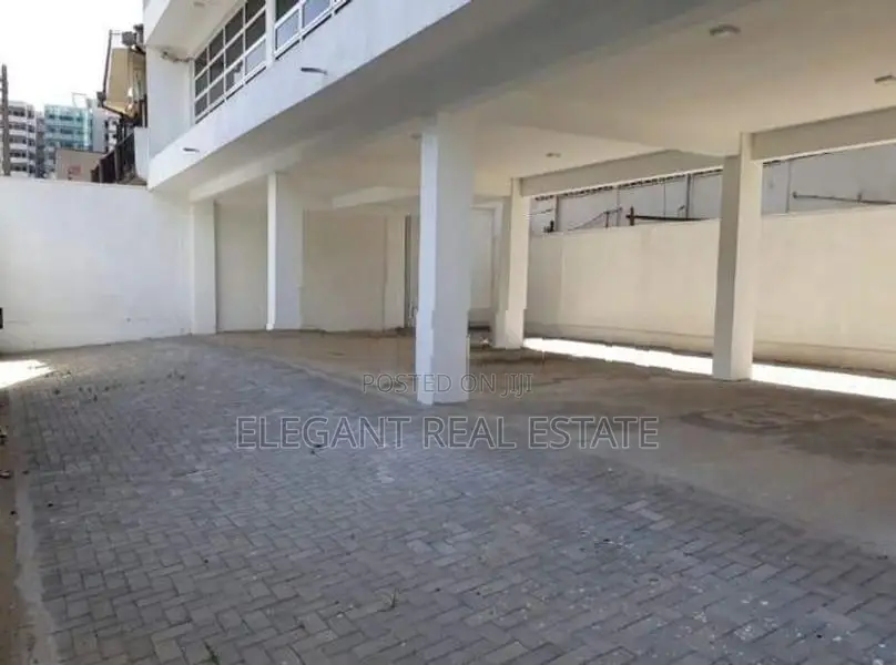 Commercial Property Building for Sale in Colombo 02 (A6399)
