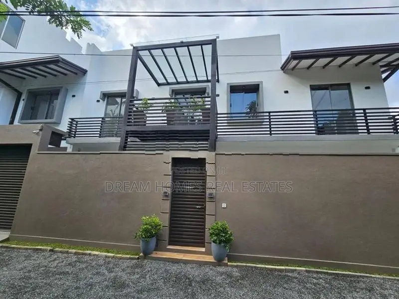 Brand New Luxury 4BR House for Sale – Kottawa, Siddamulla