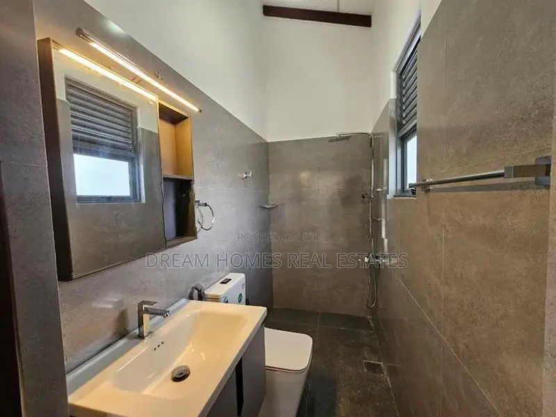 Brand New Luxury 4BR House for Sale – Kottawa, Siddamulla