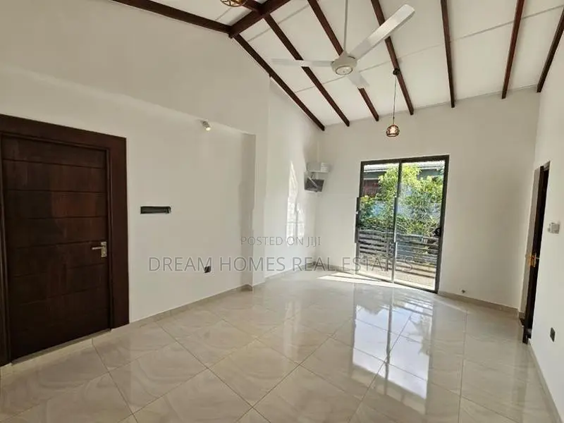 Brand New Luxury 4BR House for Sale – Kottawa, Siddamulla