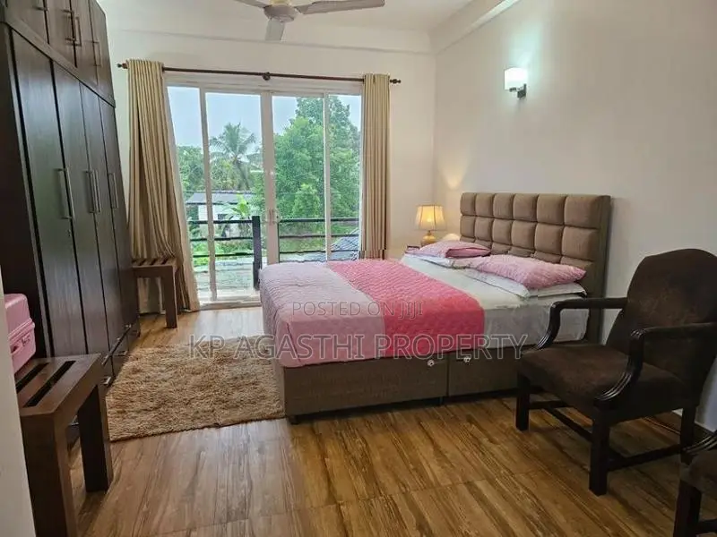 Super Luxury House for Sale in Kolonnawa
