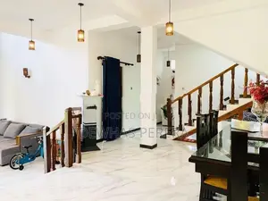 2 Storey Luxury House Delpe Juntion Ragama