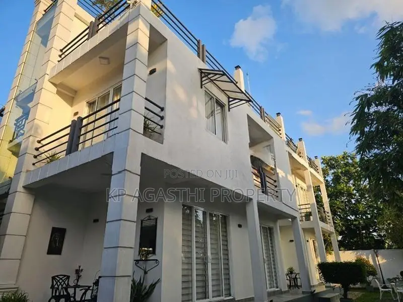 Super Luxury House for Sale in Kolonnawa