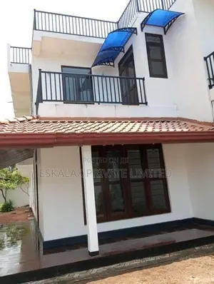 2 Storey House for Sale in Piliyandala Kahapola - EH414