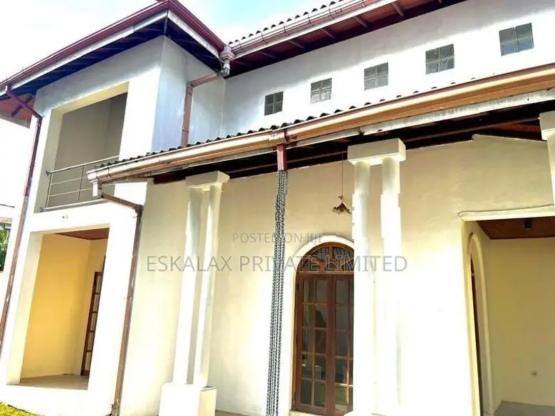 2 Storey House for Rent in Battaramulla - EH409