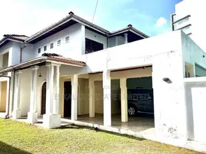 2 Storey House for Rent in Battaramulla - EH409