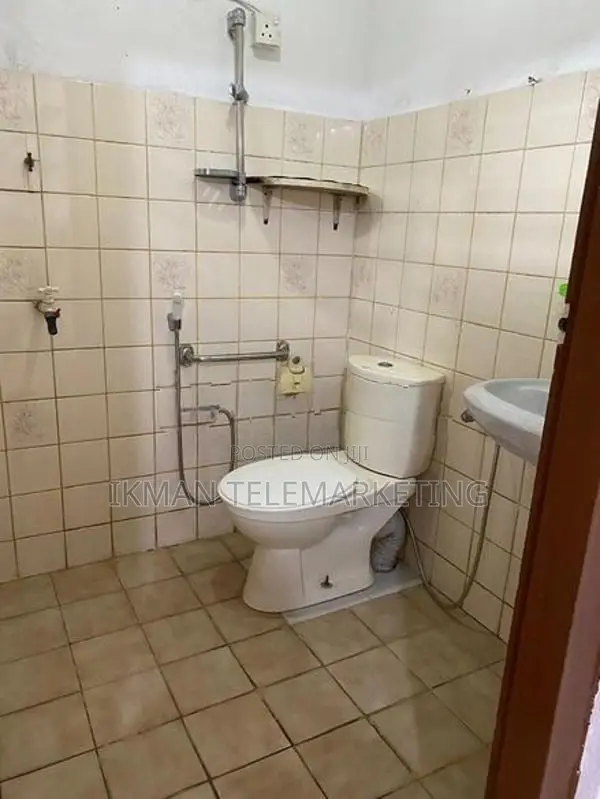 House with Land for Sale – Brandiyawatte Road, Wellampitiya