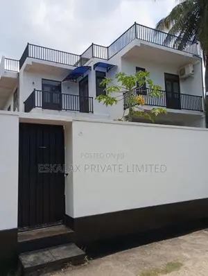 2 Storey House for Sale in Piliyandala Kahapola - EH414