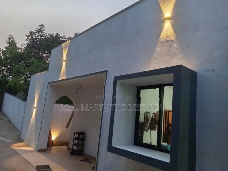 Pannipitiya : 4-BR (12P) Single-Storey House for Sale