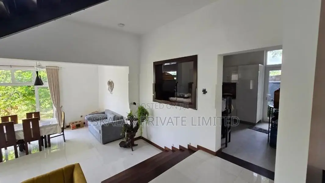 2 Storey House for Sale in Temple Road, Talawathugoda - EH380