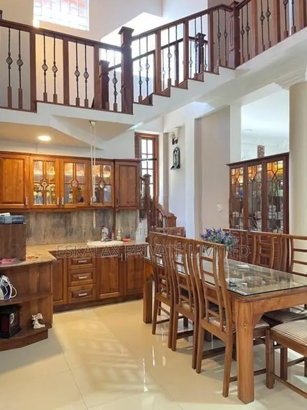 3 Storey 11BR House for Sale in Rajagiriya - EH357