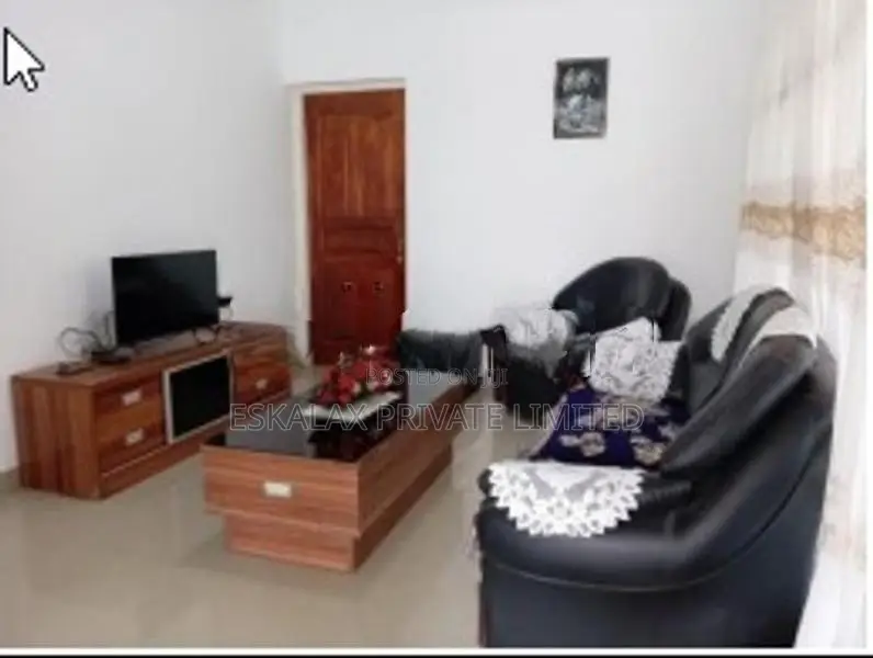 2 Storey House for Sale in Balapokuna Place, Colombo 6 - Eh354