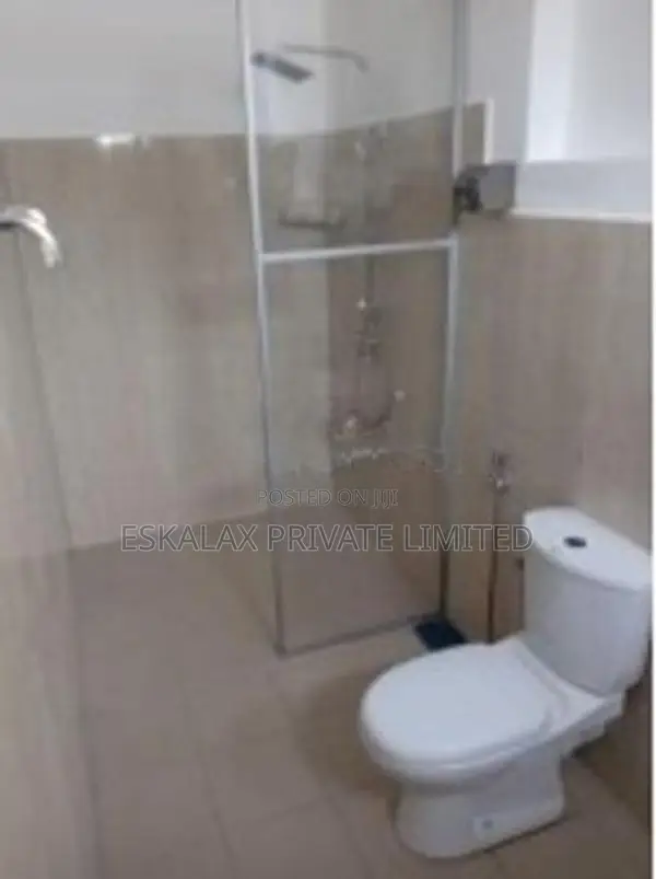 2 Storey House for Sale in Balapokuna Place, Colombo 6 - Eh354