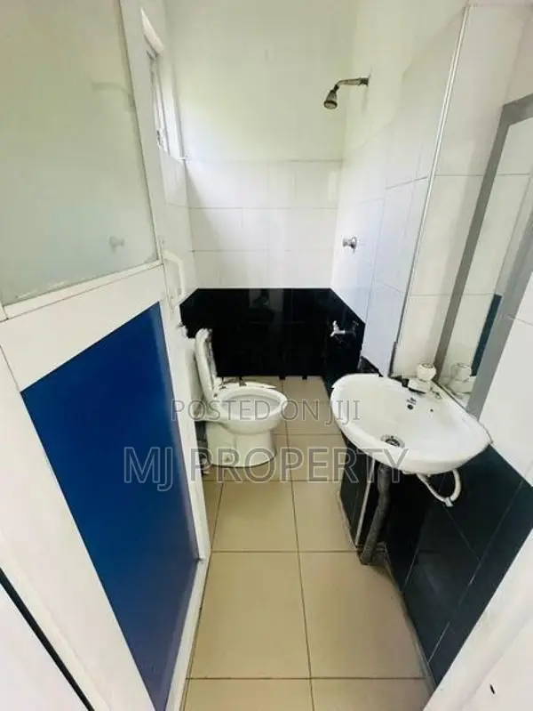 ( YC-1065) Valuable Commercial Shop Space for Rent in Godagama