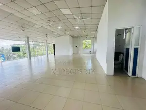 ( YC-1065) Valuable Commercial Shop Space for Rent in Godagama