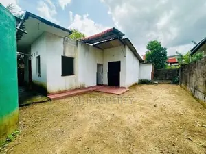 ( YC-1070) Valuable Commercial Warehouse for Sale in Homagama