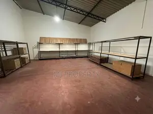 ( YC-1070) Valuable Commercial Warehouse for Sale in Homagama