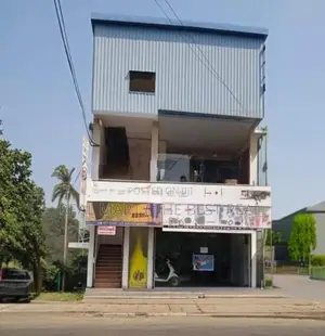 NEGOMBO : 2451 SQFT (3P) 3-STOREY COMMERCIAL BUILDING FOR SALE
