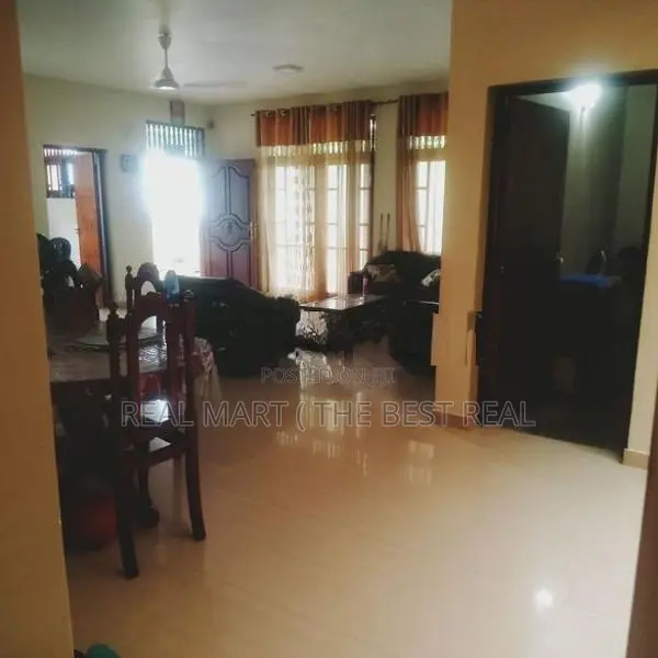 NUGEGODA : 3-BR (25.75P) HOUSE FOR SALE