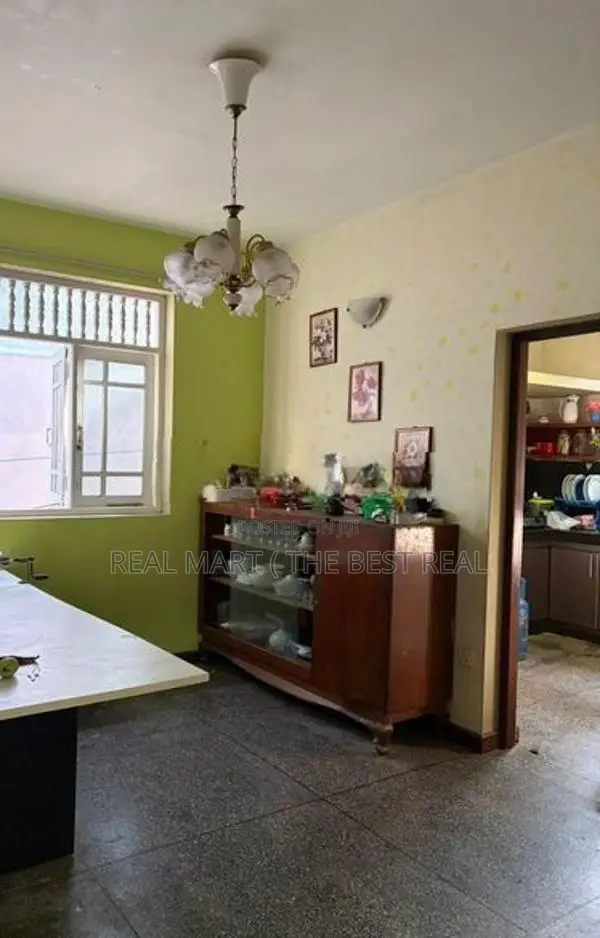 NUGEGODA : 3-BR (25.75P) HOUSE FOR SALE