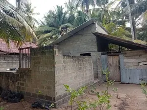 MADURANKULIYA : 20 PERCHES LAND FOR SALE