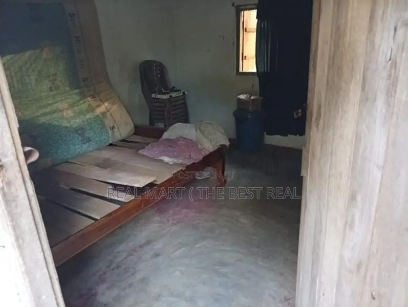 MADURANKULIYA : 20 PERCHES LAND FOR SALE