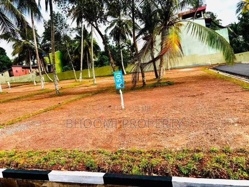 Kesbewa 120 Road Brand New Land Ds