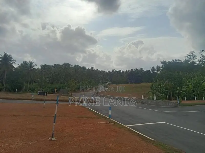 Land for Sale Kiriwaththuduwa