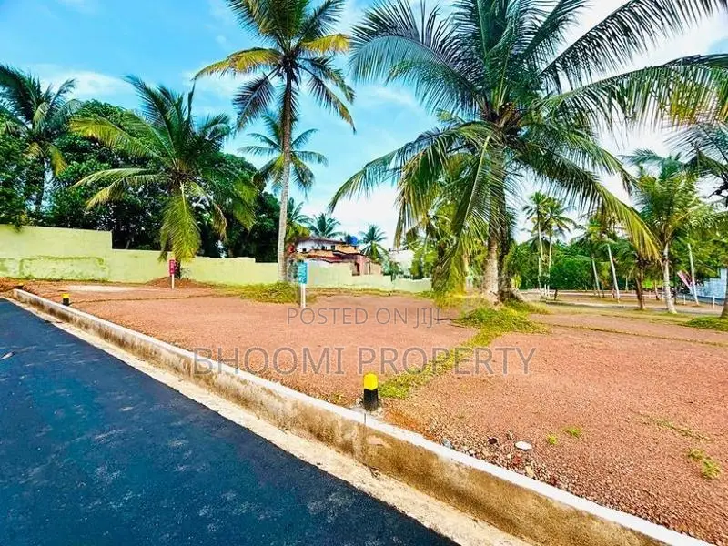 කැස්බෑව 120පාරට ලගම නව ඉඩම් ව්‍යාපෘතිය ඩීs