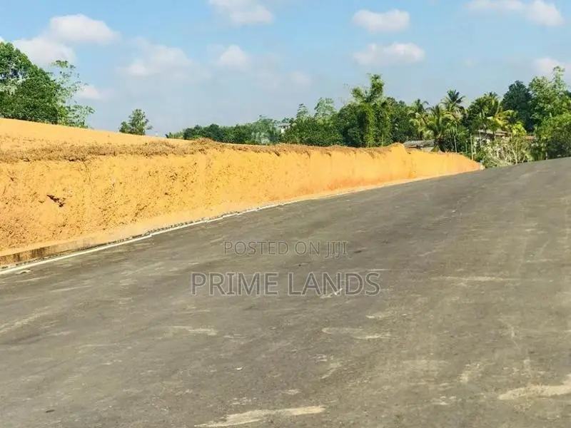 Land for Sale Kahathuduwa