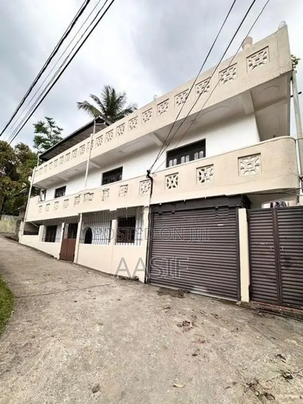 House For Sale Polgolla
