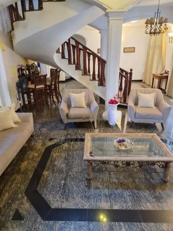 WATTALA : 7-BR (12P) 3-STOREY LUXURY HOUSE FOR RENT