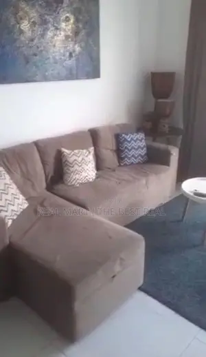 MOUNT LAVINIA : 2-BR (1240 SQFT) OCEAN VIEW FURNISHED APARTMENT FOR SA
