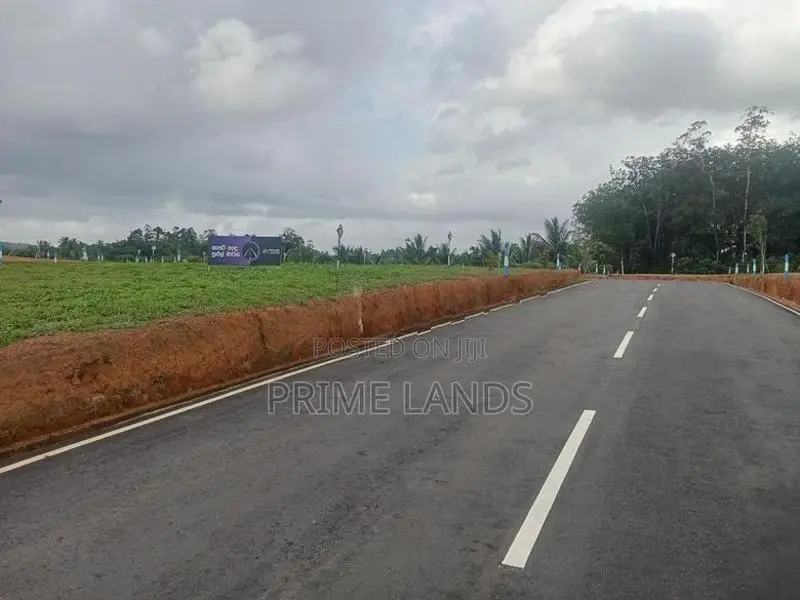 Land for Sale Kiriwaththuduwa