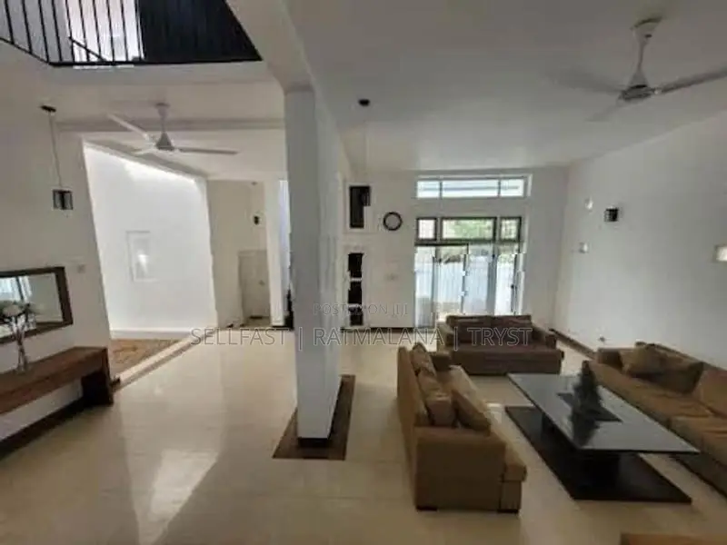 3 STOREY Holiday Bungalow FOR RENT – JA-ELA,