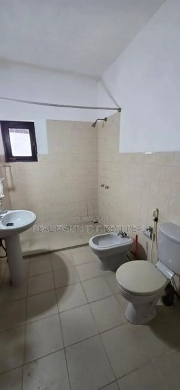 COLOMBO 08 : 8-AC-BR (10P) 2-UNIT SEMI-FURNISHED HOUSE FOR RENT
