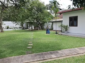 RAJAGIRIYA : 6-BR (60P) LUXURY MANSION WITH POOL FOR LEASE