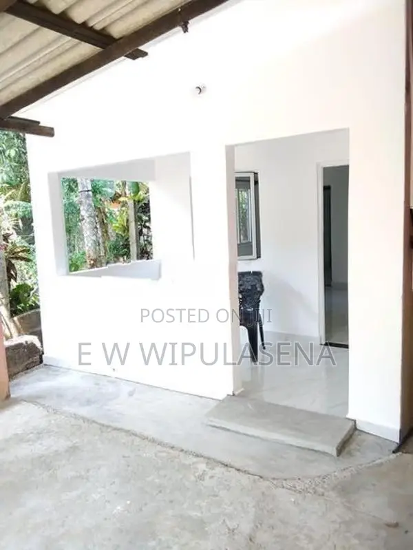 HOUSE for SALE in SEEDUWA
