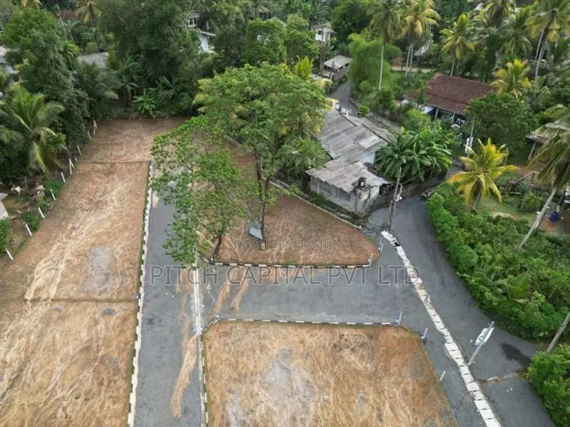 Colombo - Galagedara Near Highlevel Road Land Sale