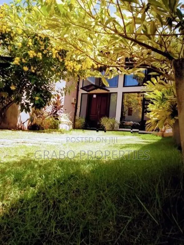 Modern 2 Story furnished House for Rent in Boralesgamuwa